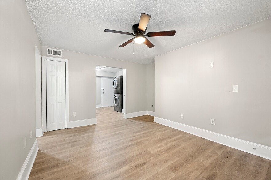More Photos Of 150 Fairfield Pl NW, Atlanta Apartments For Sale