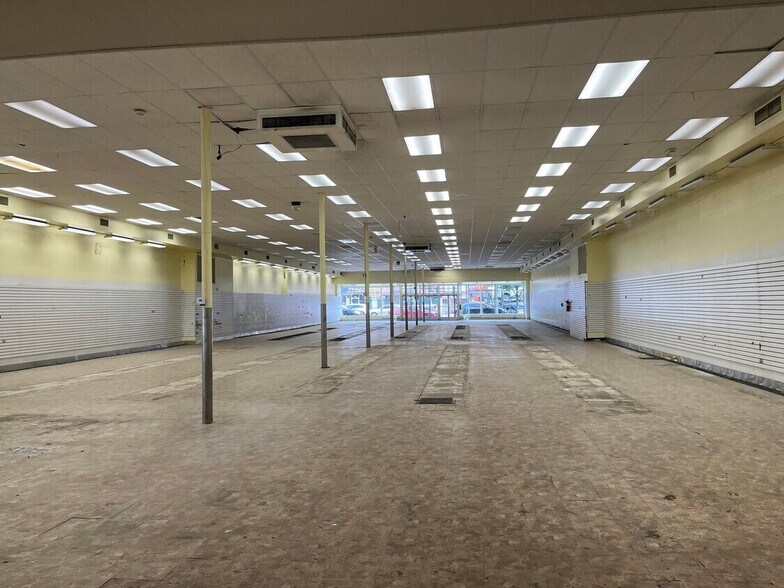 More Photos Of 1008 Stuyvesant Ave, Union Township General Retail For Lease