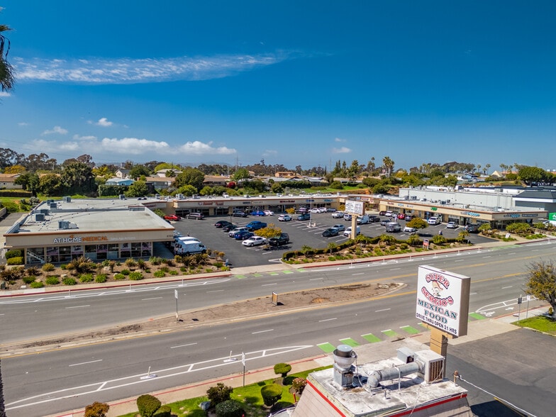More Photos Of 4150-4220 Convoy St, San Diego Unknown For Lease