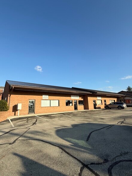 Primary Photo Of 1035-1051 Morrell Ave, Connellsville Office For Sale