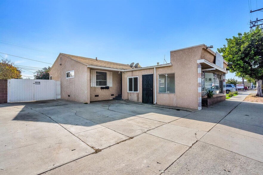 Primary Photo Of 2402 Marine Ave, Gardena Storefront For Sale