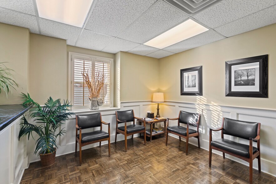 More Photos Of 4800 Rainbow Blvd, Westwood Office For Sale