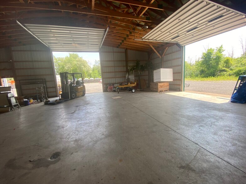 More Photos Of 6700 Martin St, Rome Flex For Sale