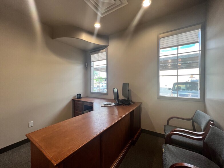 More Photos Of 18275 N 59th Ave, Glendale Medical For Sale