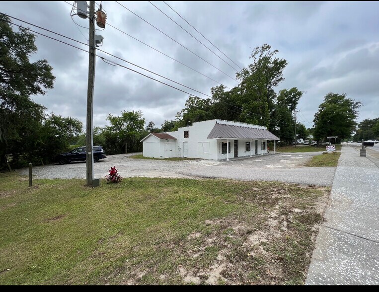 More Photos Of 808 Sea Island Pky, Saint Helena Island Freestanding For Sale