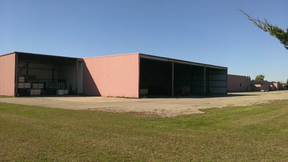 More Photos Of 334 E Soper Rd, Bad Axe Manufacturing For Lease