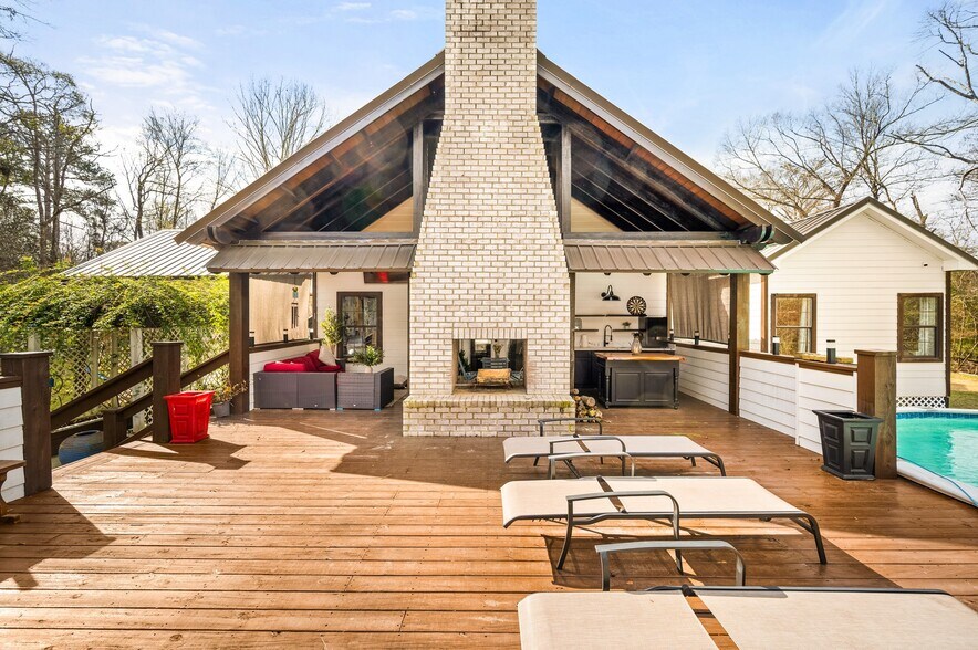More Photos Of 54 Indian Creek Rd, Woodworth General Retail For Sale