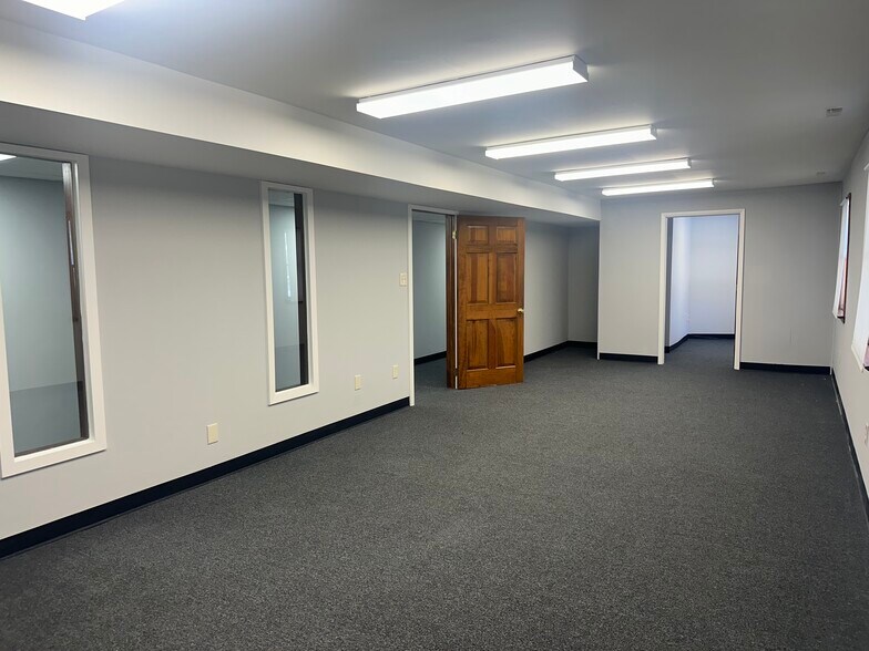 More Photos Of 2030 N Black Horse Pike, Williamstown Medical For Lease