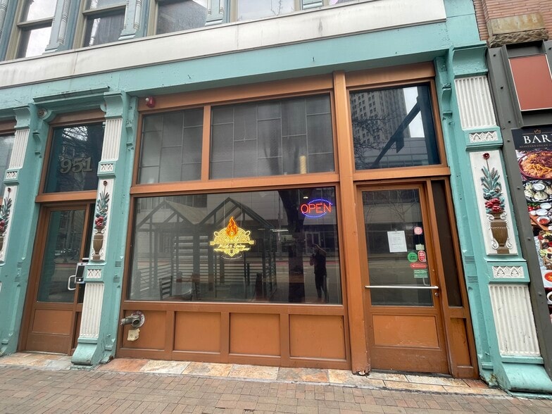 More Photos Of 951-953 Liberty Ave, Pittsburgh Apartments For Sale