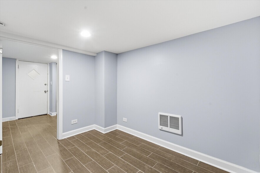 More Photos Of 4140 N Western Ave, Chicago Multifamily For Sale
