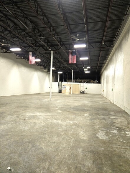 Primary Photo Of 65 Mathewson Dr, Weymouth Flex For Lease