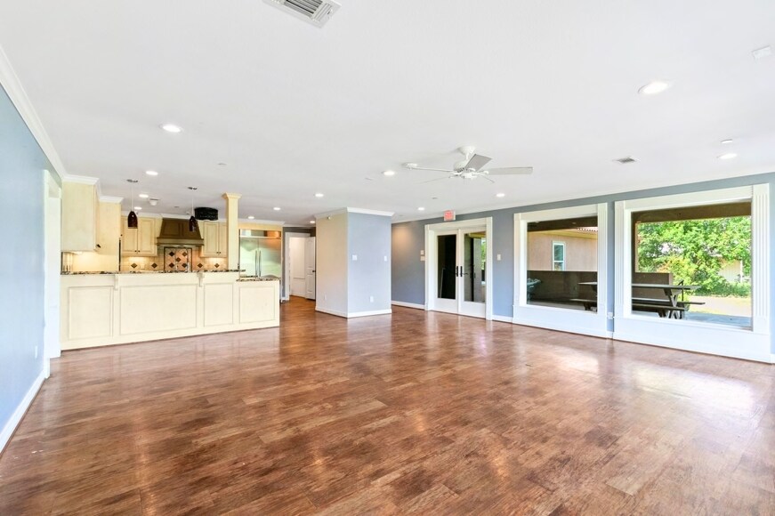 More Photos Of 17018 Grant Rd, Cypress Office Residential For Sale