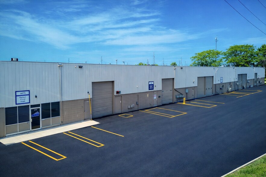 Primary Photo Of 36733-36977 Amrhein Rd, Livonia Unknown For Lease