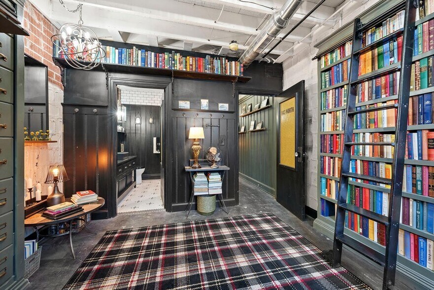 More Photos Of 43 W Markison Ave, Columbus Apartments For Sale