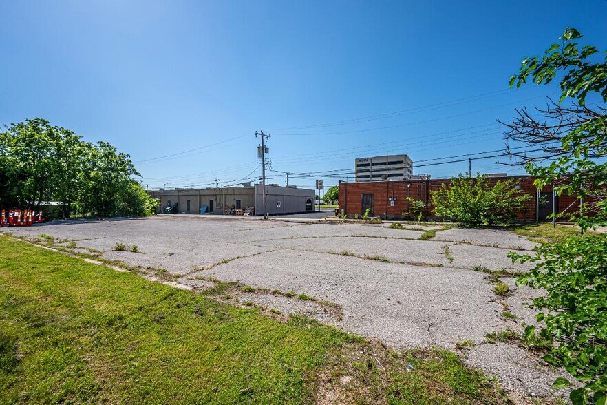 More Photos Of 4601 SE 29th St, Oklahoma City Restaurant For Sale