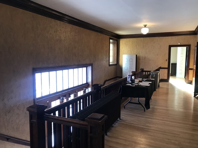 More Photos Of 229 N Montana St, Butte Religious Facility For Lease