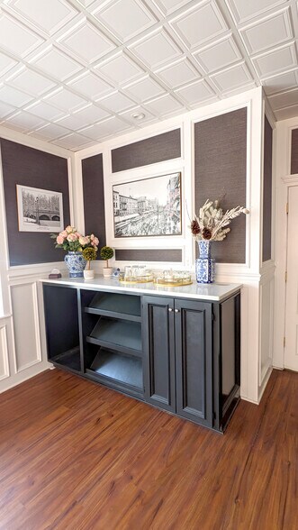 More Photos Of 5555 Main St, Williamsville Office For Lease