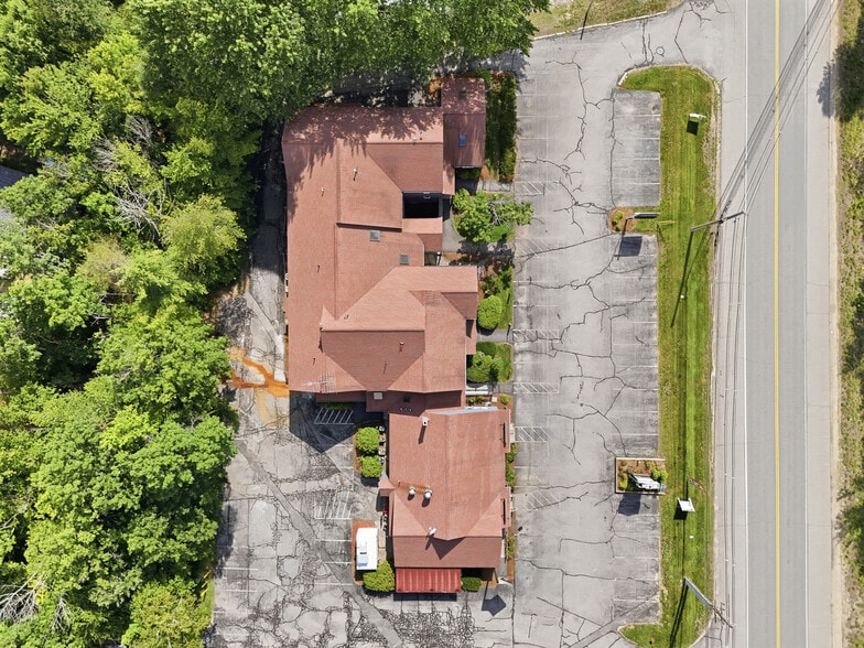 More Photos Of 60 Whittier Hwy, Moultonborough Office For Lease