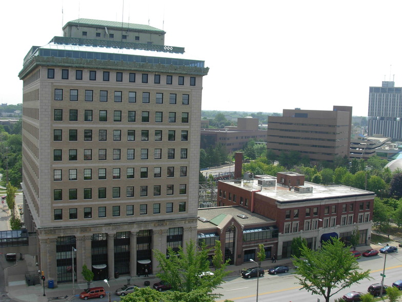 More Photos Of 432 N Saginaw St, Flint Office For Lease