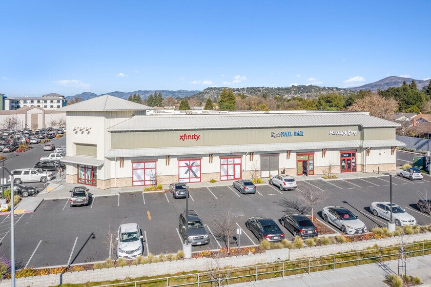 More Photos Of 308 Soscol Ave, Napa Department Store For Lease