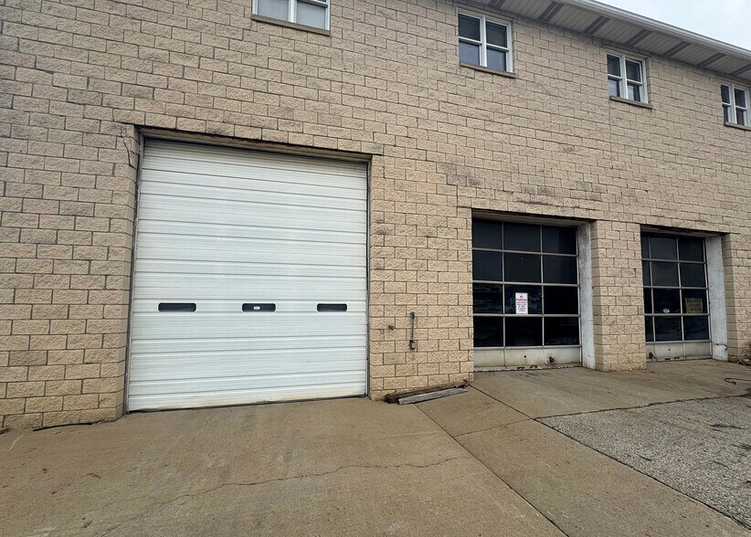 More Photos Of 4303 Route 51 South, Belle Vernon General Retail For Sale