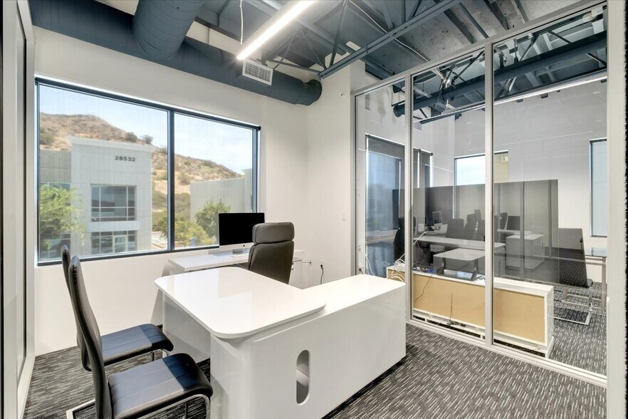 More Photos Of 28502 Constellation Rd, Valencia Warehouse For Sale