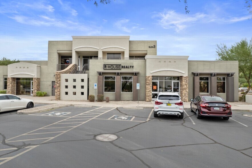 More Photos Of 1345 E Chandler Blvd, Phoenix Office For Lease