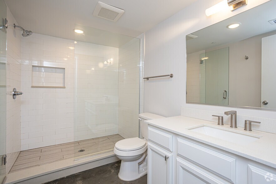 More Photos Of 3100 Banks St, New Orleans Apartments For Sale