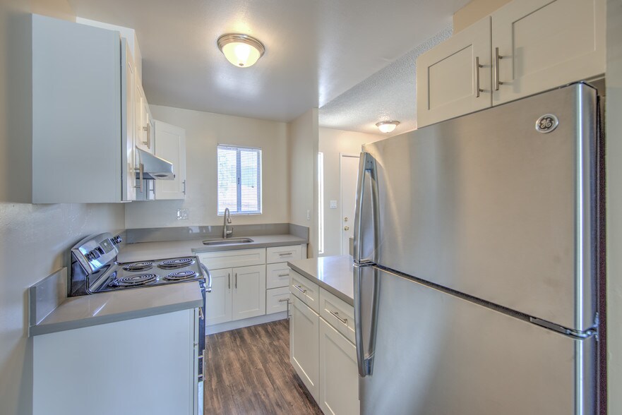 More Photos Of 102-116 Avian Dr, Vallejo Apartments For Sale