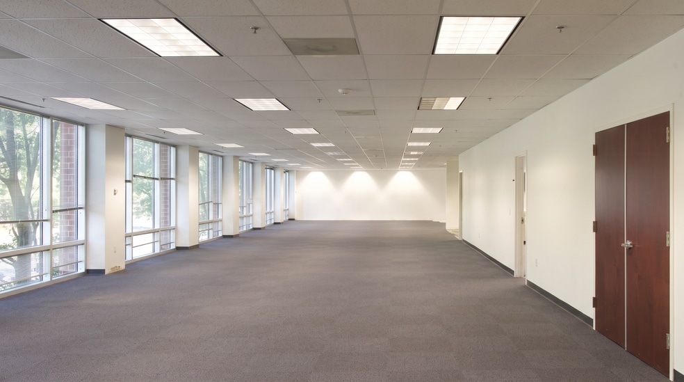 More Photos Of 200 Regency Forest Dr, Cary Office For Lease