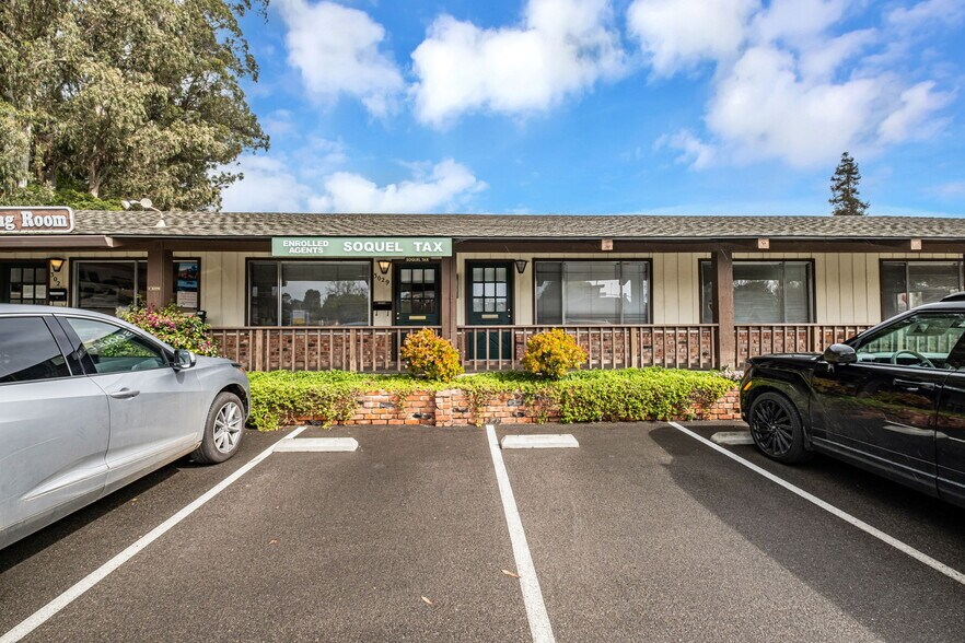 More Photos Of 3013-3035 Porter St, Soquel Office For Sale