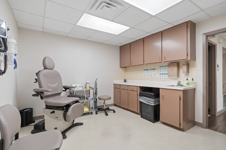 More Photos Of 3022 McKinzie Rd, Corpus Christi Medical For Sale