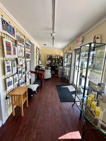 More Photos Of 1201 W Fairbanks Ave, Orlando Freestanding For Lease