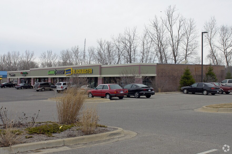 More Photos Of 5200-5220 Northland Dr NE, Grand Rapids Freestanding For Lease