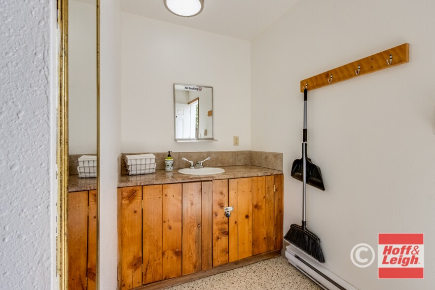 More Photos Of 816 E Main St, Silver Cliff Trailer Camper Park For Sale