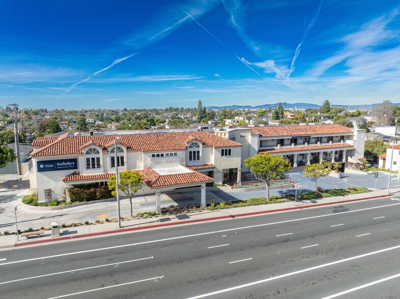 More Photos Of 2501 N Sepulveda Blvd, Manhattan Beach Medical For Lease