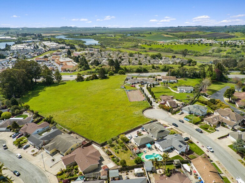 More Photos Of 40 Eileen St, Watsonville Land For Sale