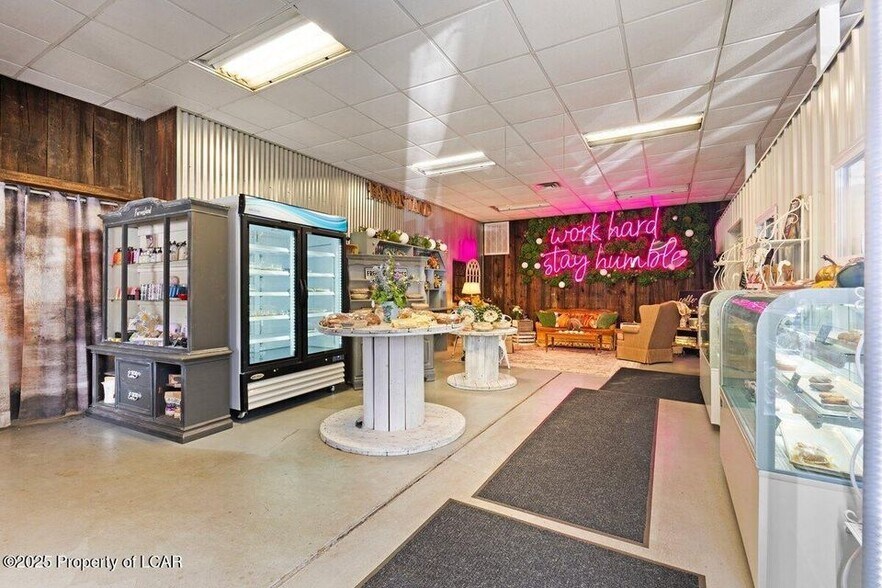 More Photos Of 750 Main Rd, Shavertown Freestanding For Sale