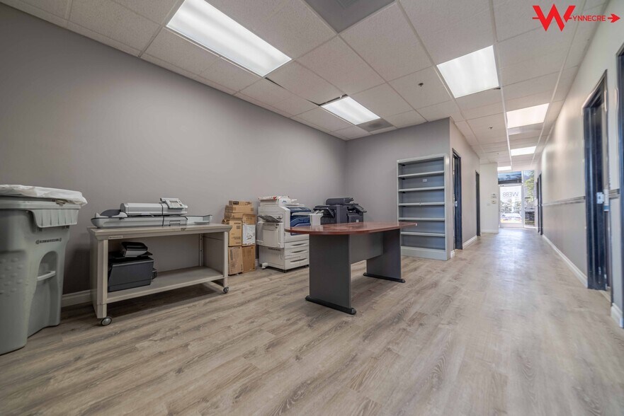 More Photos Of 1221 Puerta Del Sol, San Clemente Warehouse For Lease