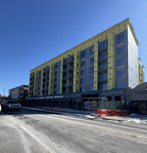 More Photos Of 3342 Auburn Rd, Auburn Hills Apartments For Lease