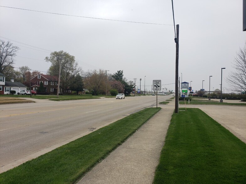 Primary Photo Of 805-809 N Keller Dr, Effingham Land For Sale