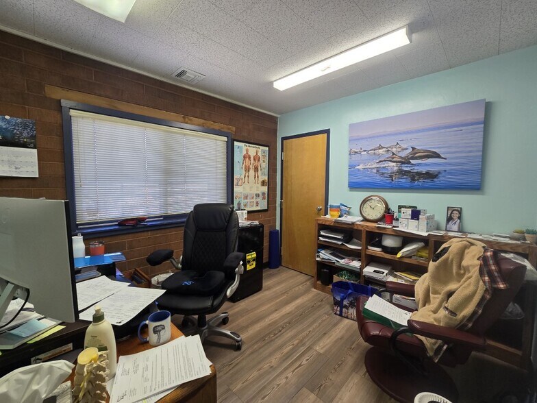 More Photos Of 999 Division St, Prescott Medical For Sale