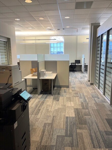 More Photos Of 131 Falls St, Greenville Loft Creative Space For Lease