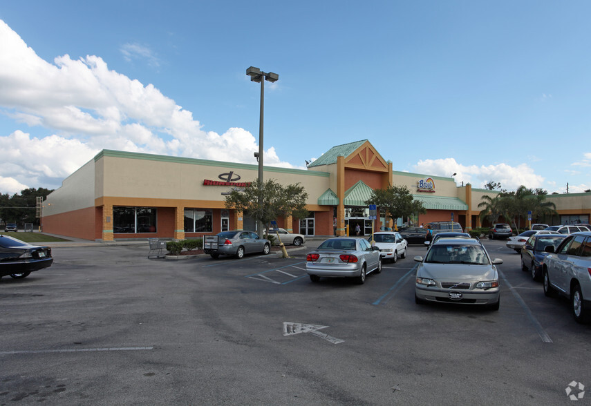 2595-2625 Simpson Rd, Kissimmee, FL 34744 For Lease | Cityfeet.com