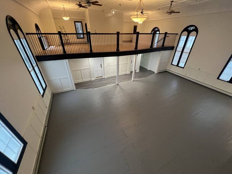 More Photos Of 45 Pearl St, Portsmouth Office For Sale