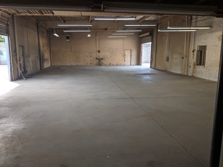 More Photos Of 517 Evans Ave, Reno Warehouse For Lease