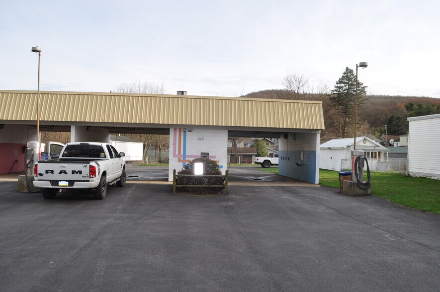 More Photos Of 19 Main Hwy, Tremont Carwash For Sale