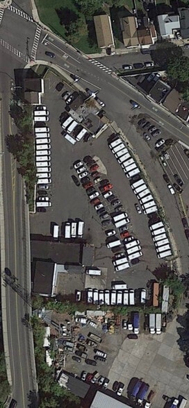 More Photos Of 68-96 Barclay St, Paterson Warehouse For Lease