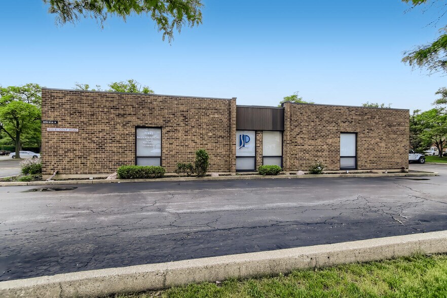 More Photos Of 415 E Golf Rd, Arlington Heights Office For Lease