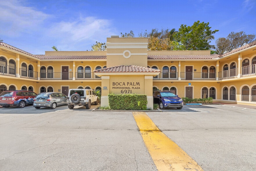 Primary Photo Of 6971 N Federal Hwy, Boca Raton Medical For Sale